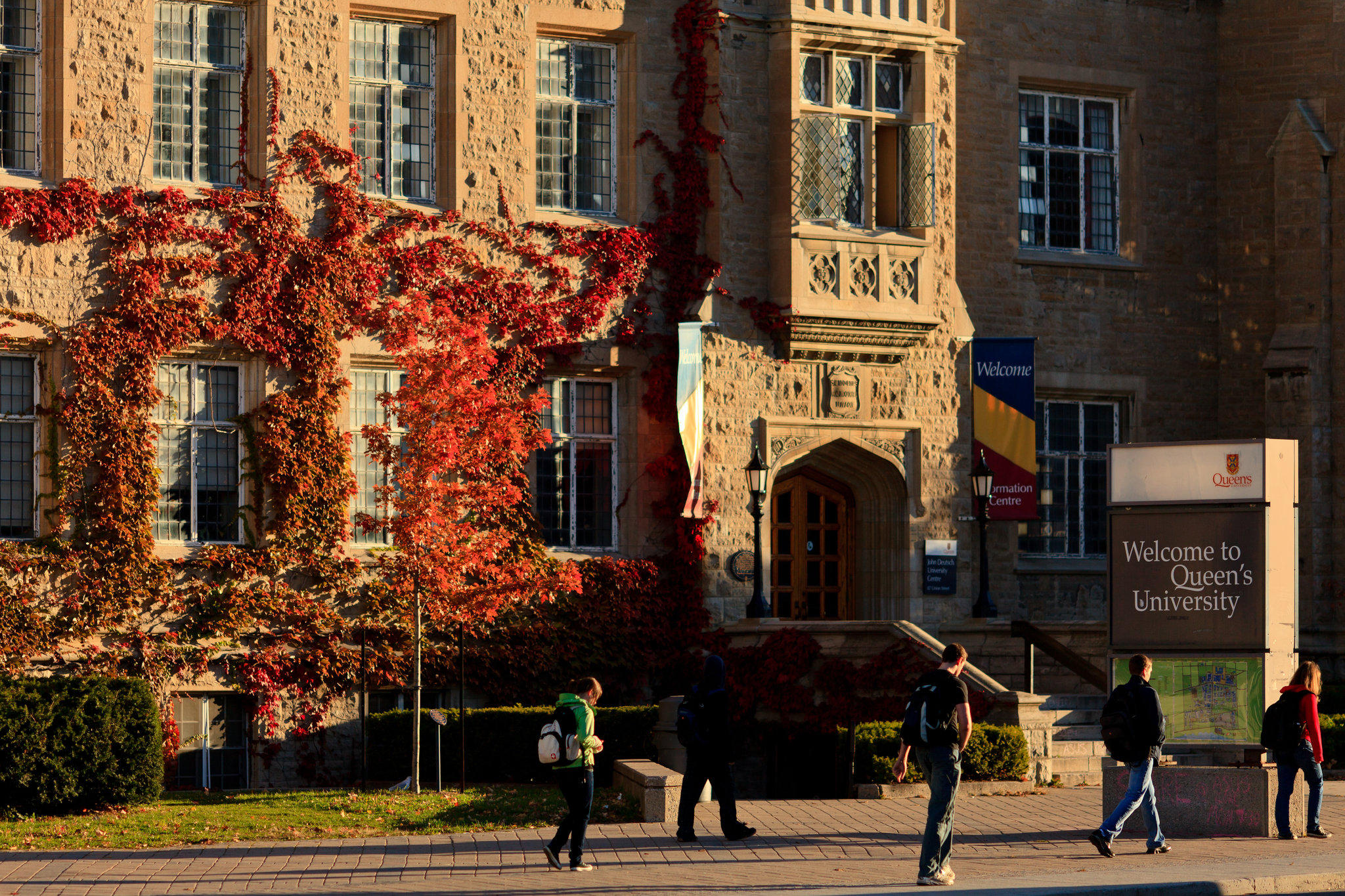 Фото Holiday Inn Kingston Waterfront