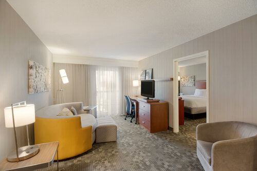 Гостиница Sonesta Select Huntington Beach Fountain Valley в Фонтейн Валли