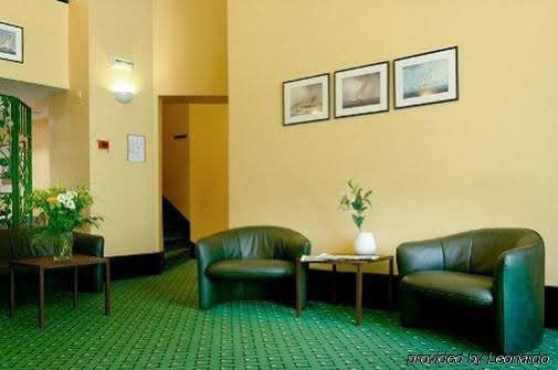 Фото Hotel  Amiraute