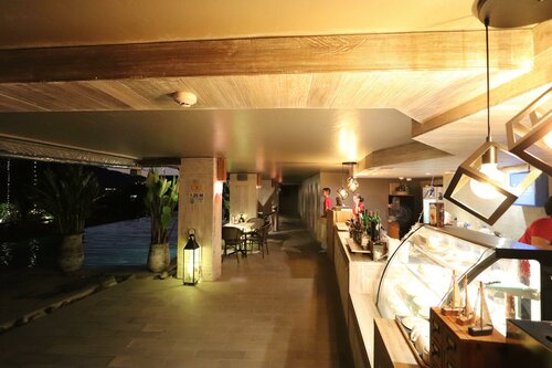 Внешний вид отеля Dinso Resort & Villas Phuket в Патонге, фото 1