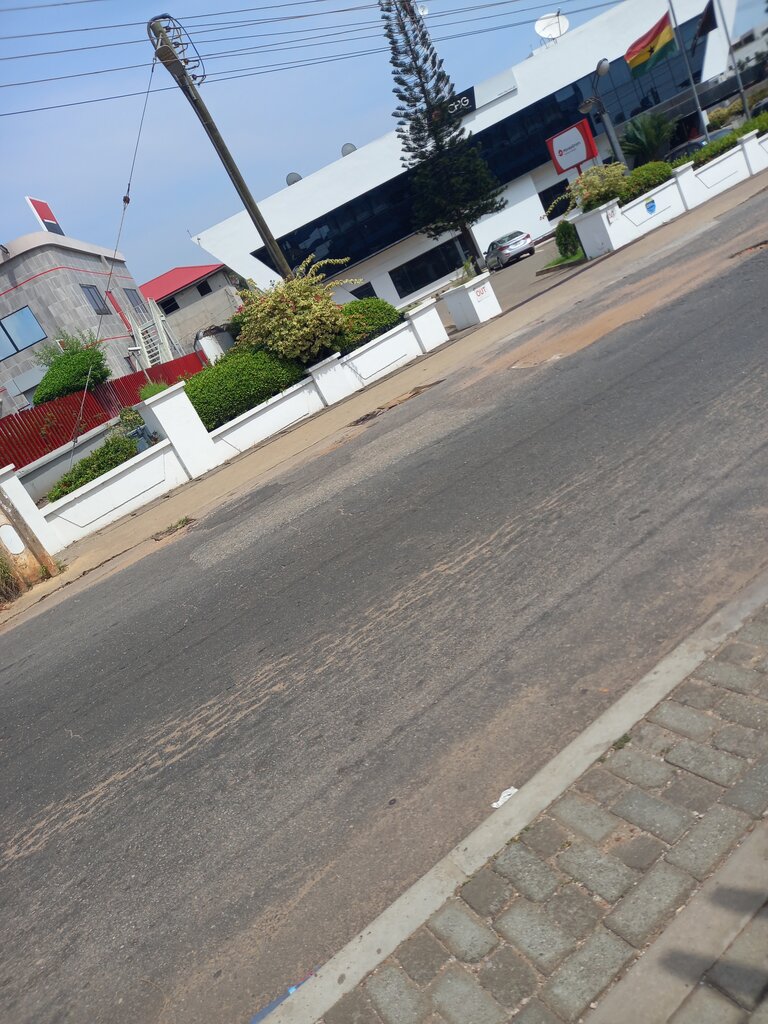 ATM ATM, Accra, photo