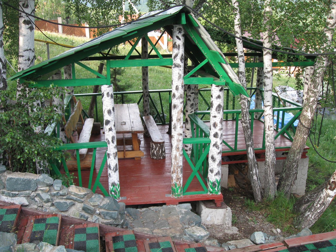 Фото Теремок в горах