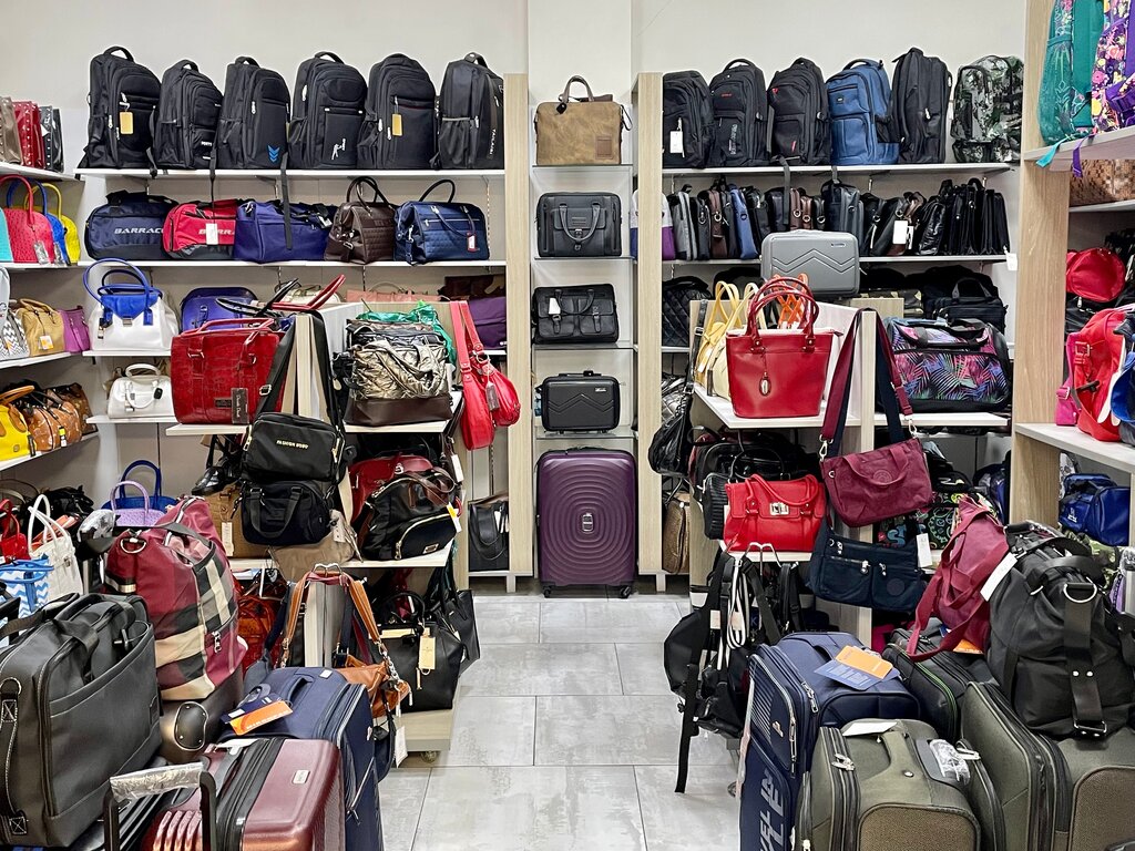 Bags and suitcases store Sumki plyus, Kaliningrad, photo