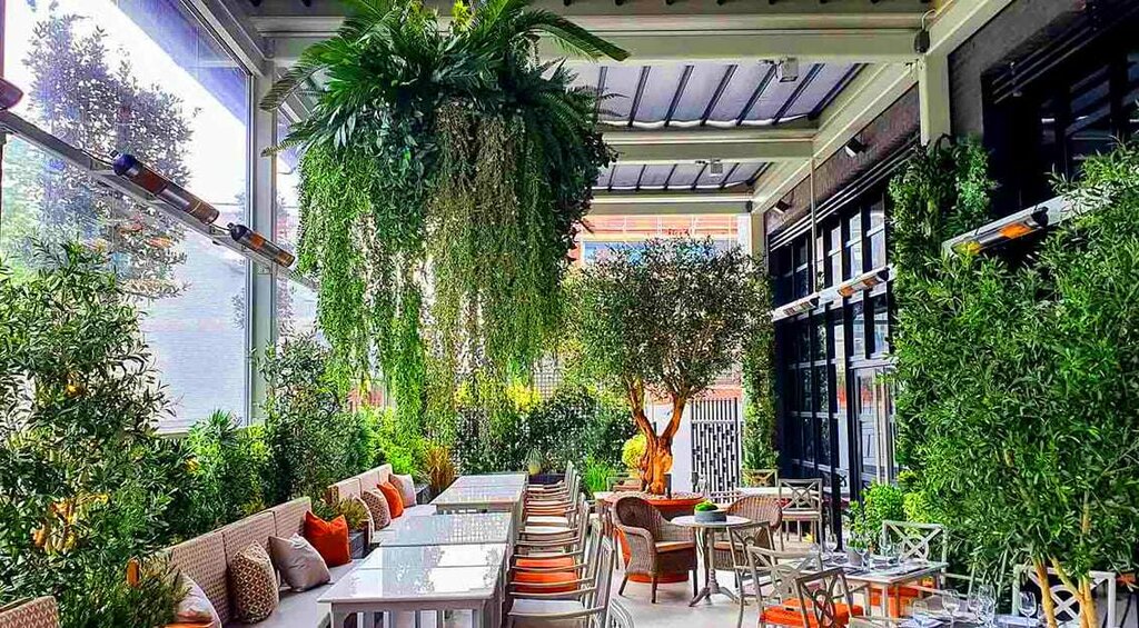 Flower shop Green Moss Wall, Dubai, photo