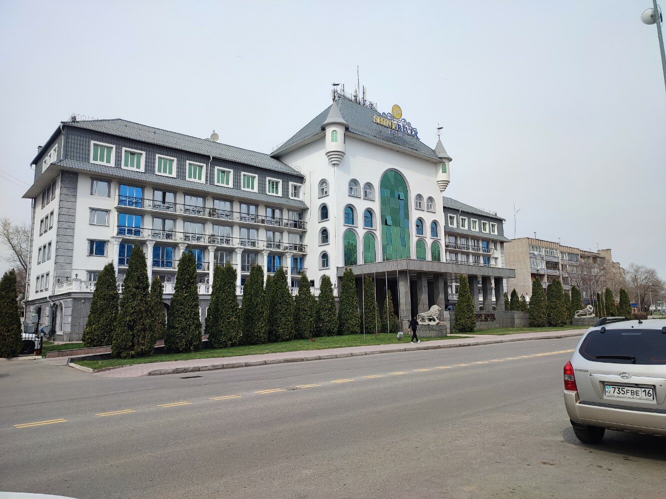 Фото Shiny River