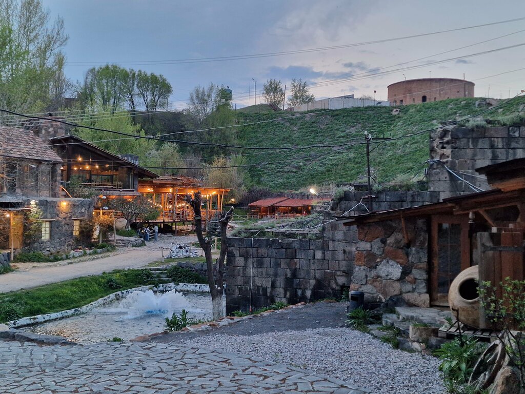 Restaurant Cherkez gorge, Gyumri, photo