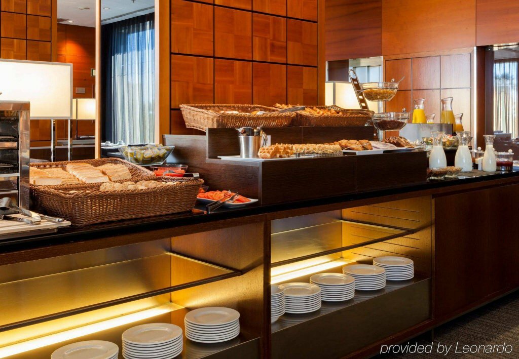 Фото Ac Hotel Málaga Palacio by Marriott