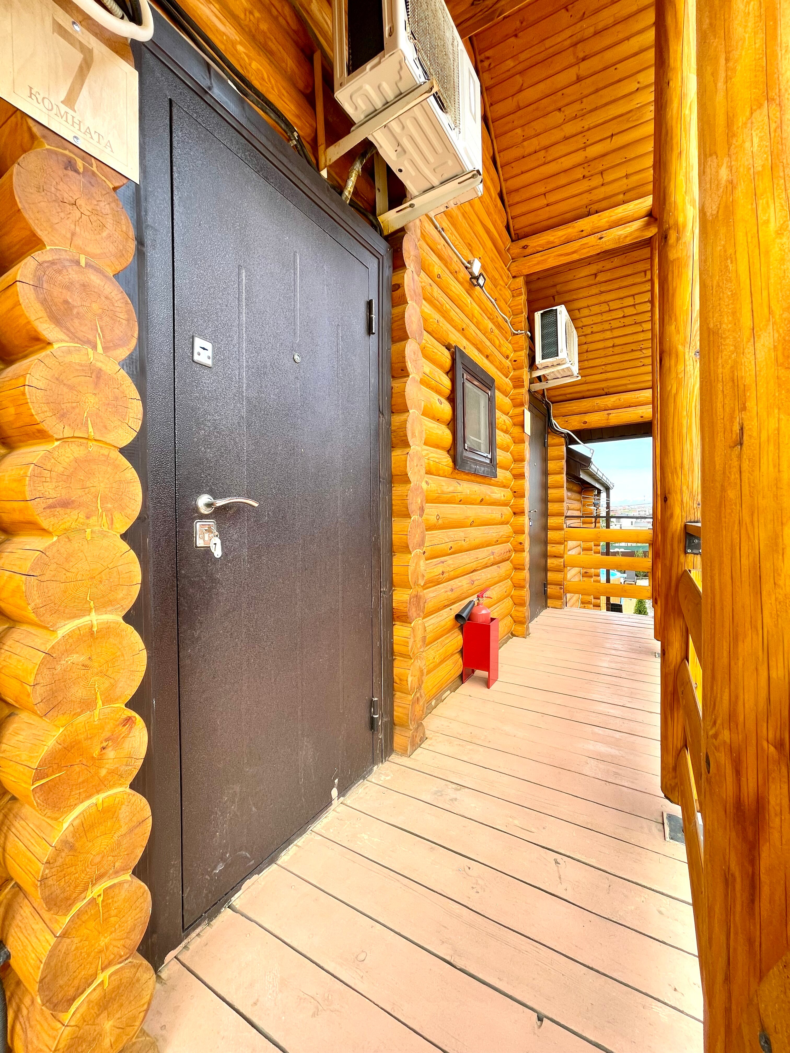 Фото Батлер