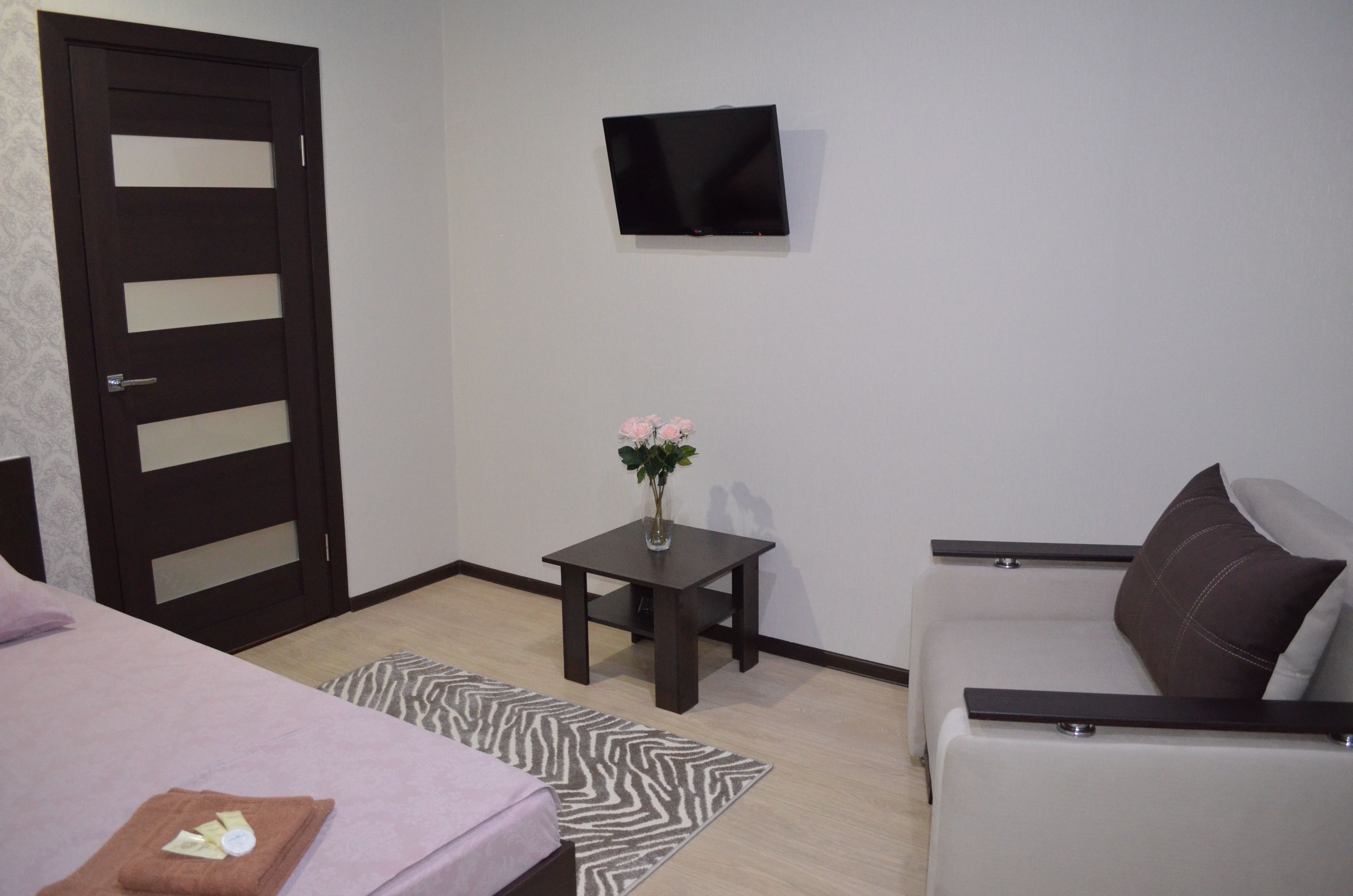 Фото Апартаменты Как Дома