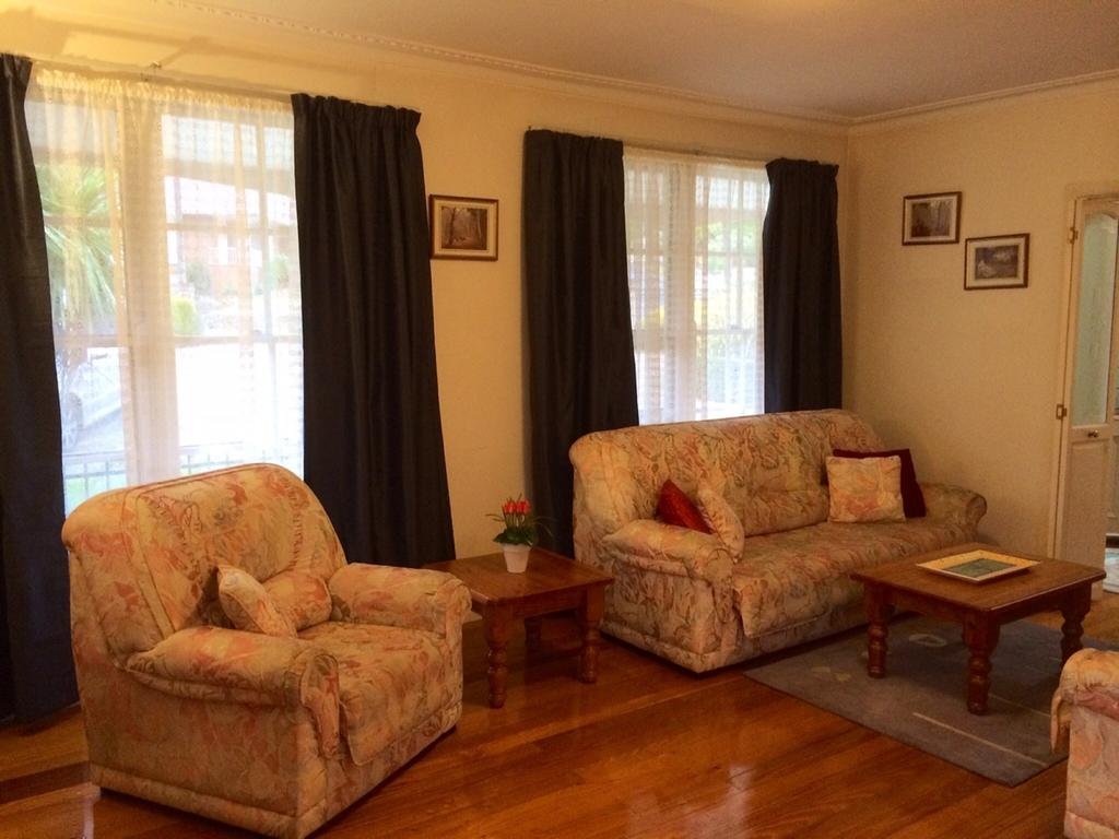 Фото Australian Home Away @ Doncaster Grange Park