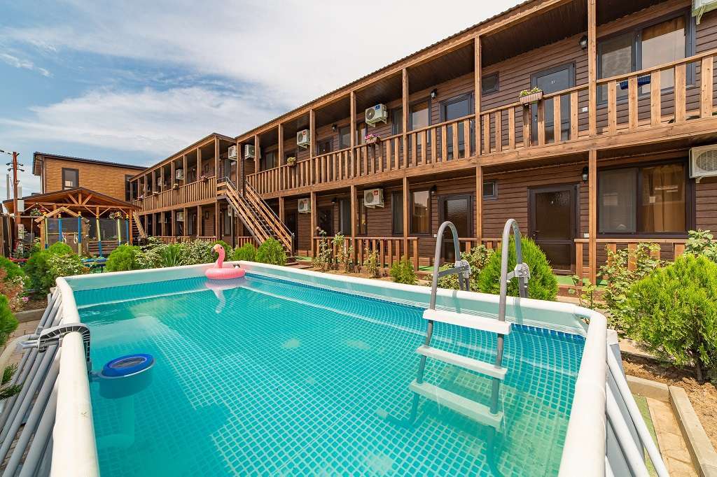 Фото отеля 1