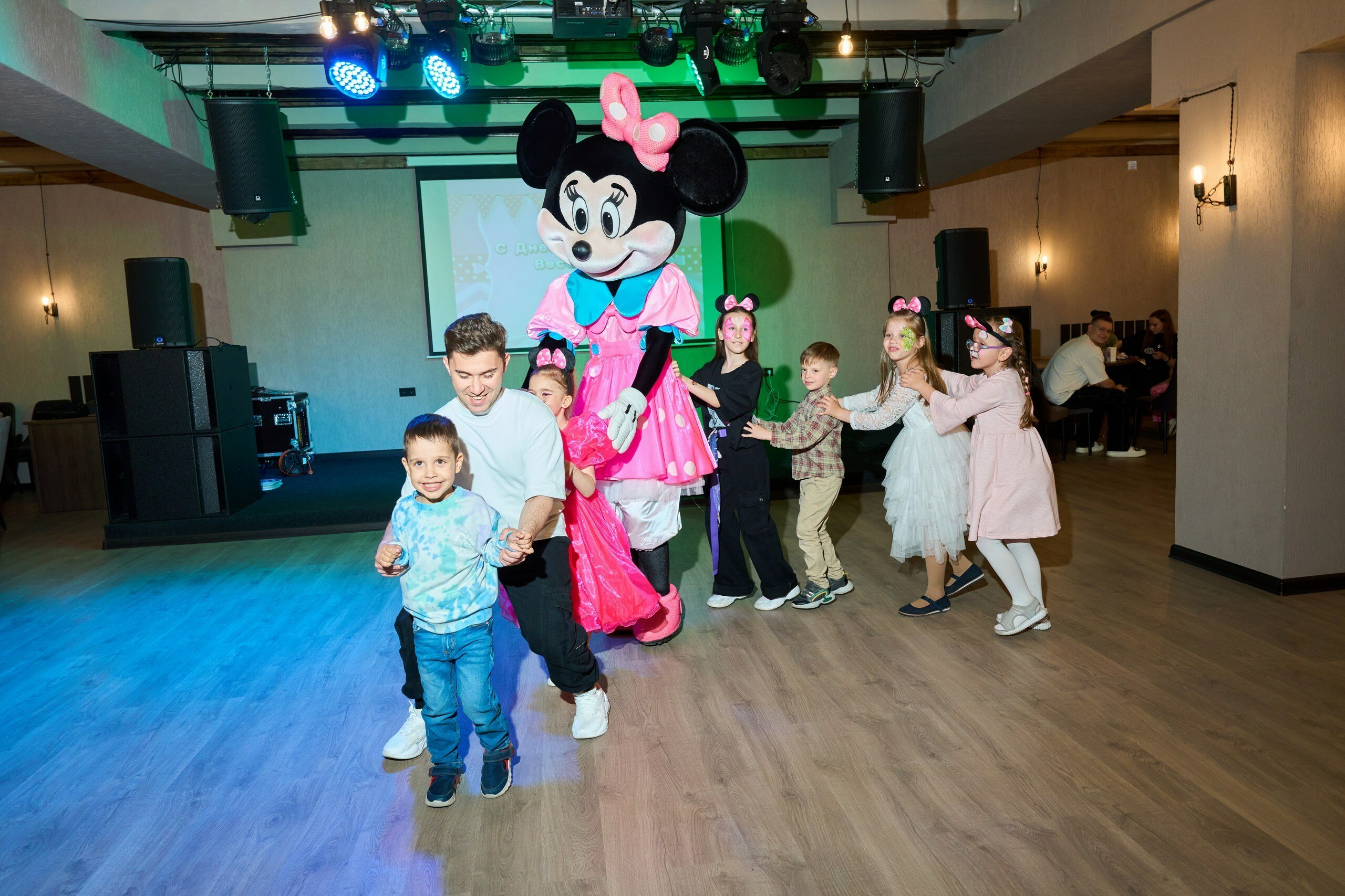 Фото Завод - территория лофт