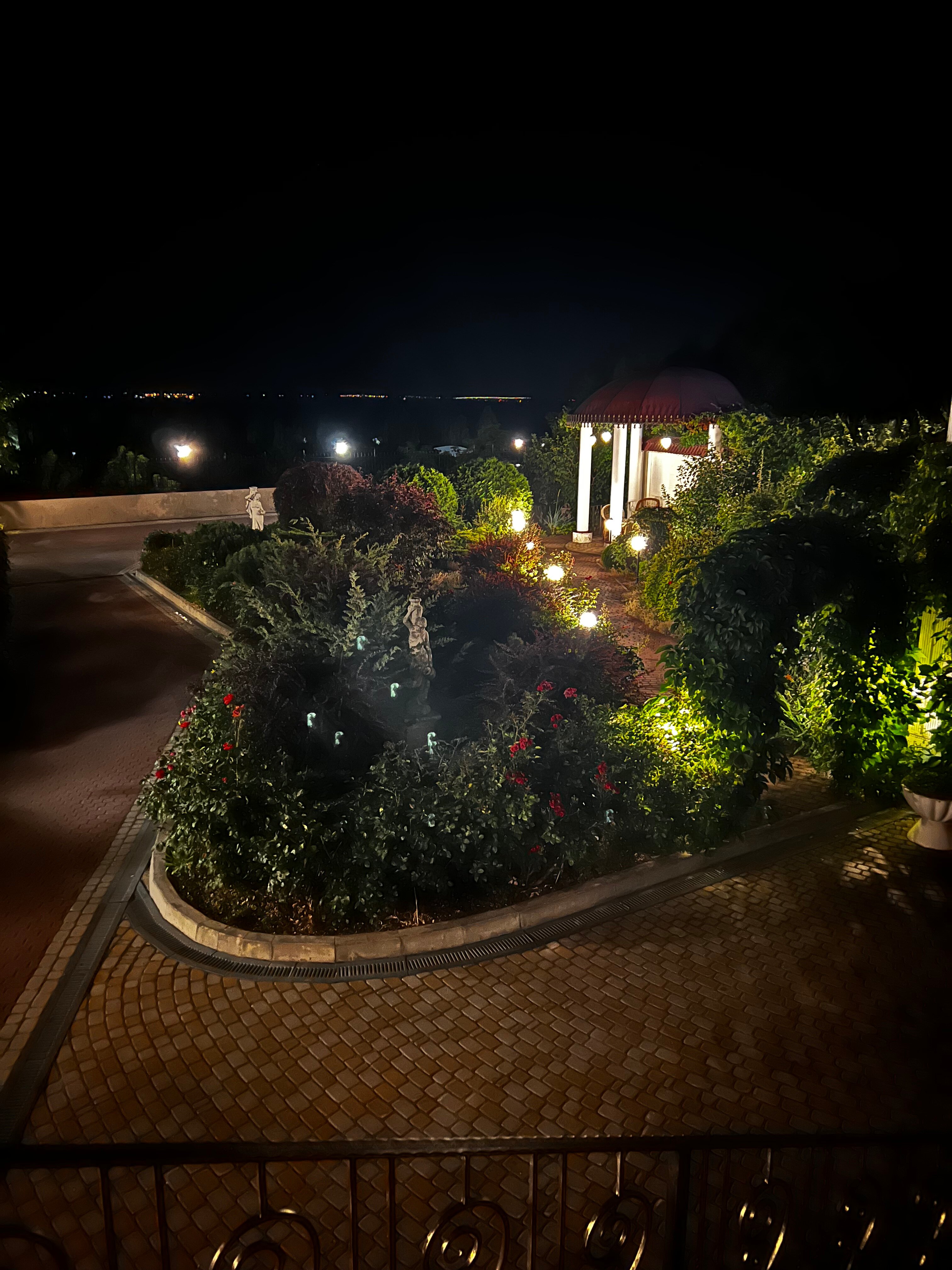 Фото Варваци