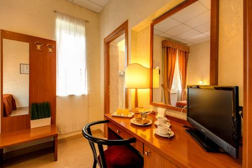 Фото Parker Hotel