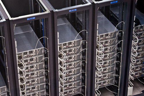 Veri merkezi Geeks@Help, Dubai, foto