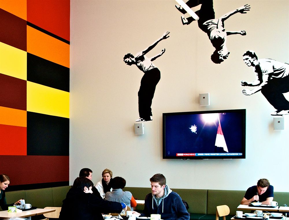 Фото Generator Hamburg