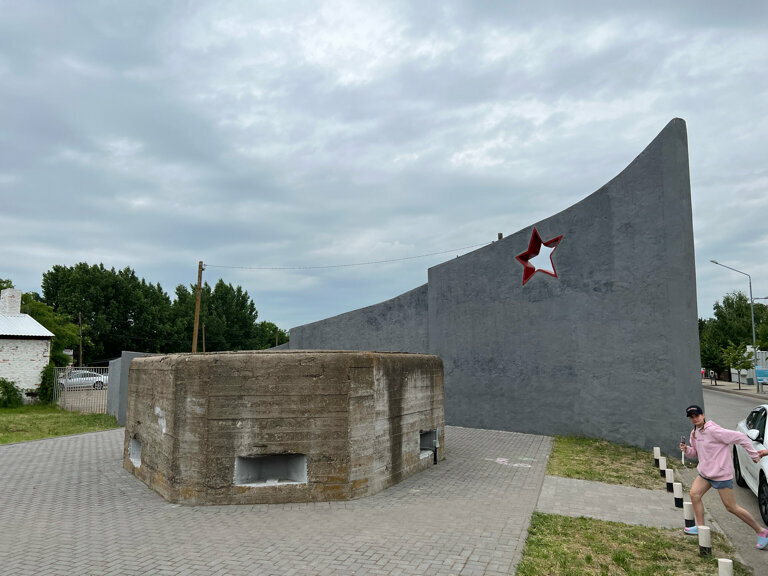 Landmark, attraction Долговременная огневая точка, Yesk, photo