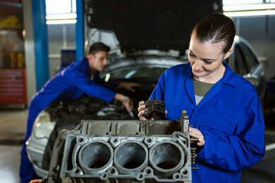 Car service, auto repair Atlantis Auto Care, Dubai, photo