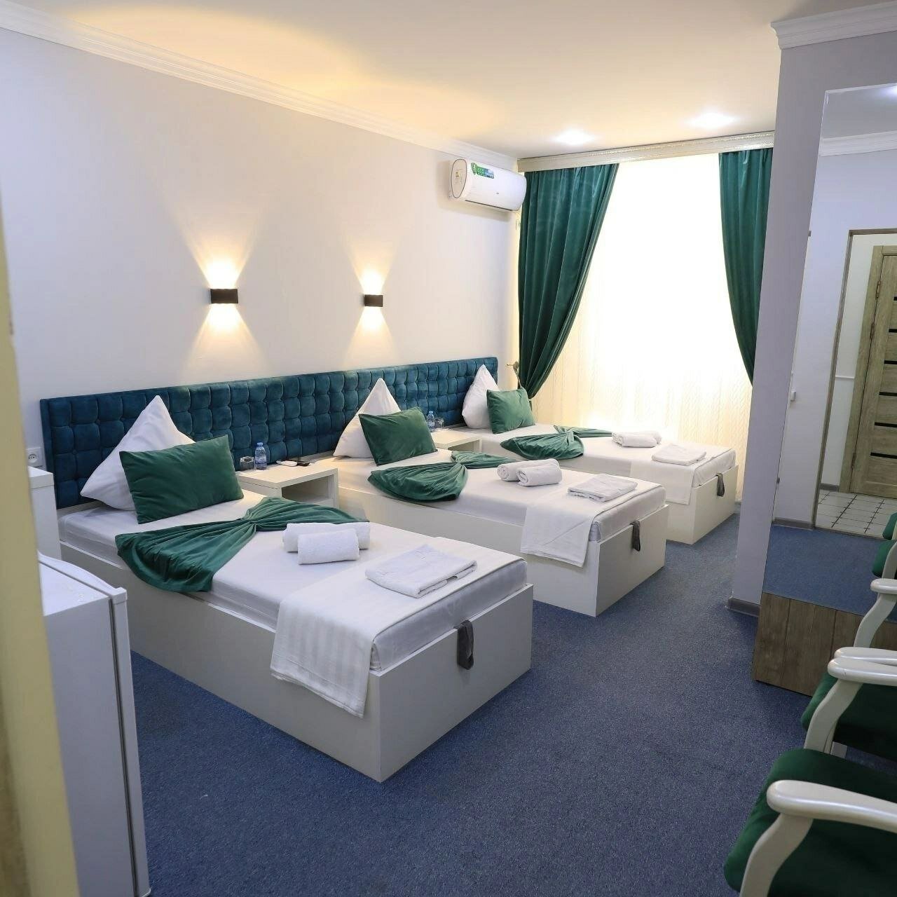 Фото Sharq Hotel