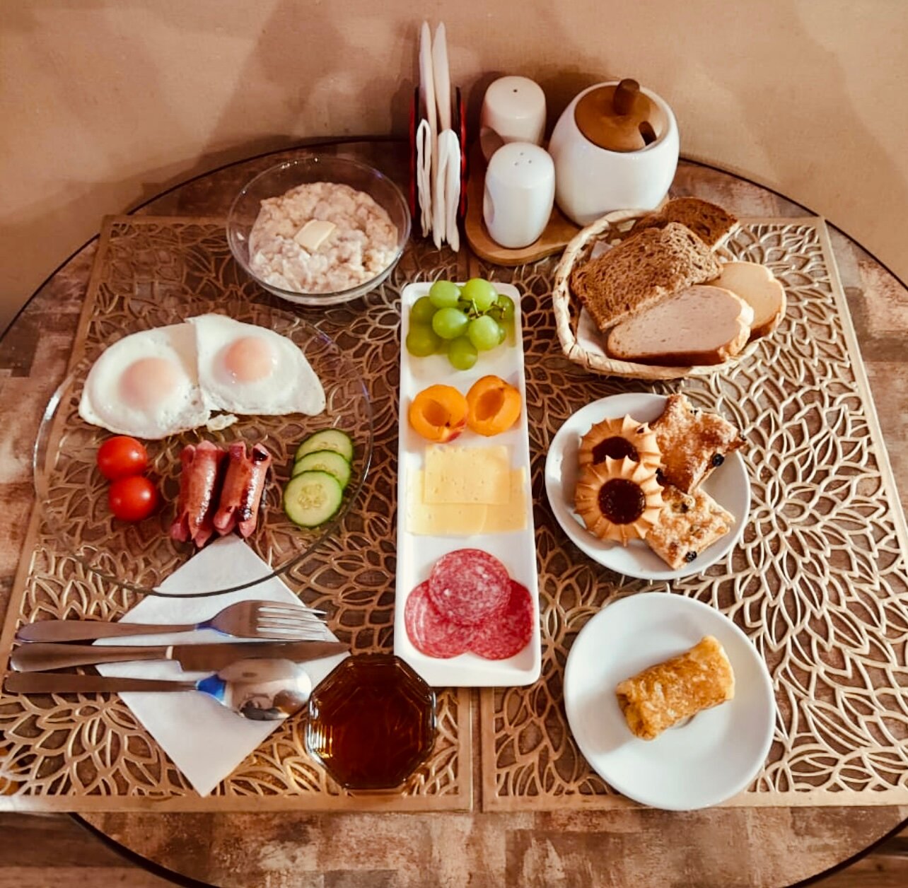 Фото Премьера