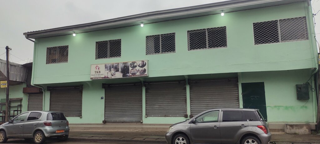 Department store VC Brocante, Douala, photo