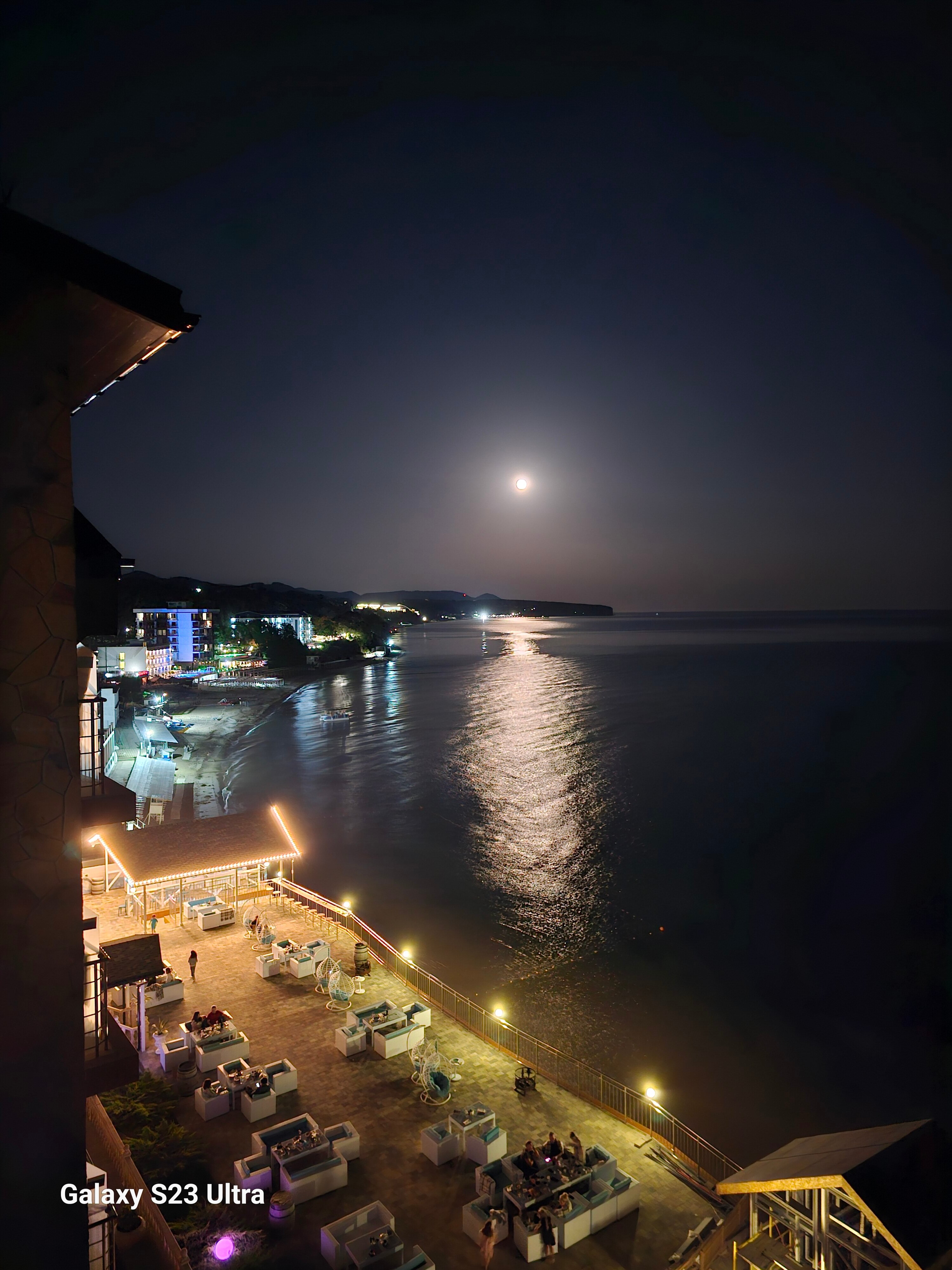 Фото Golden Hills