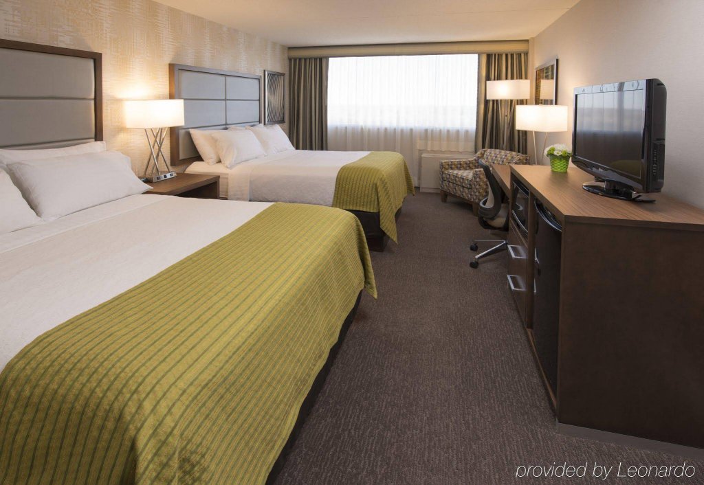 Фото Holiday Inn Winnipeg-South by ihg