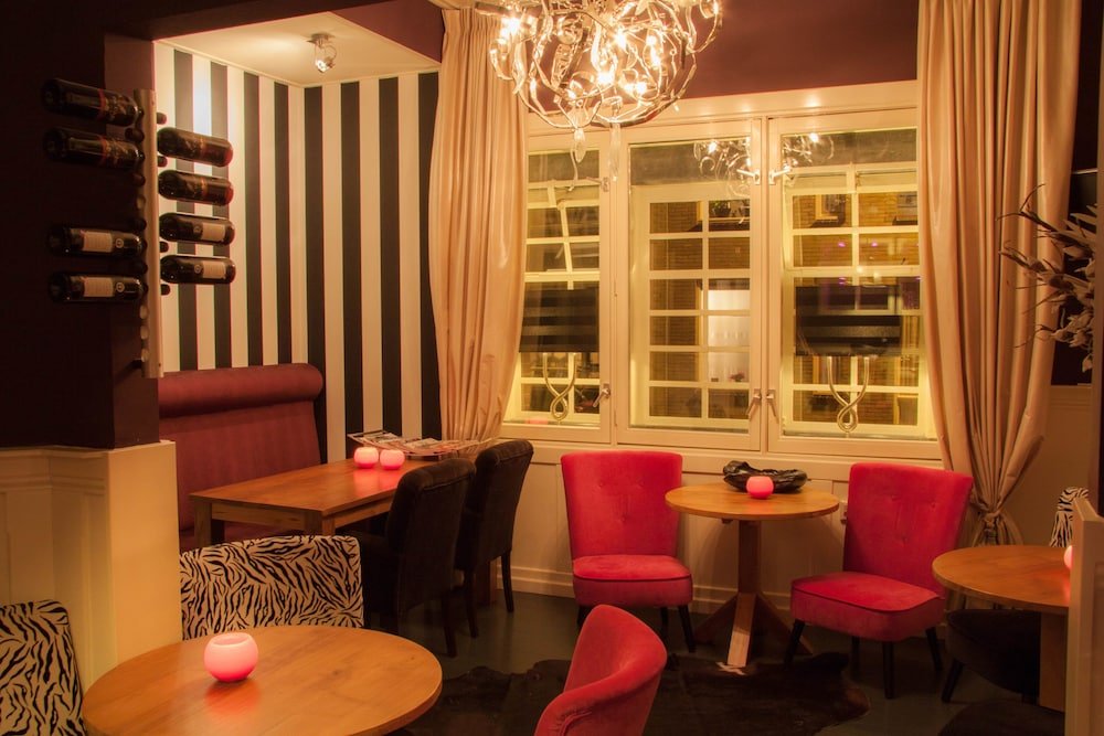 Фото Huis van Bewaring