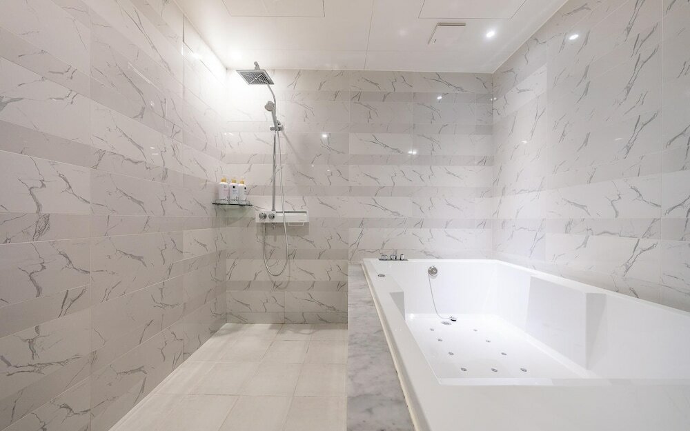 Фото Yongin Boutique Hotel Bien