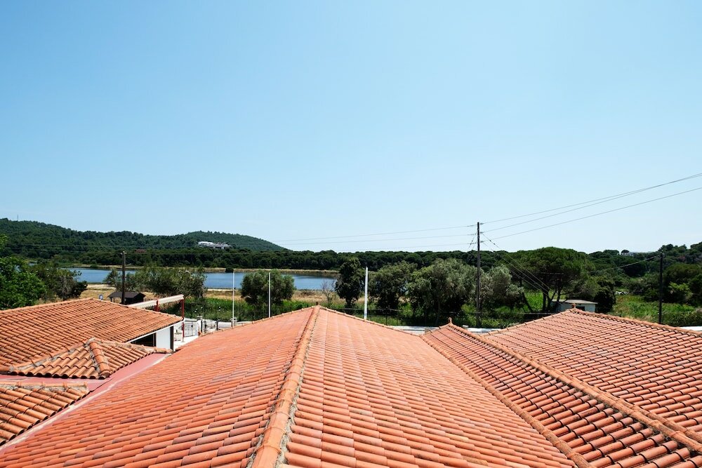 Фото Koukounaries Beach Hotel