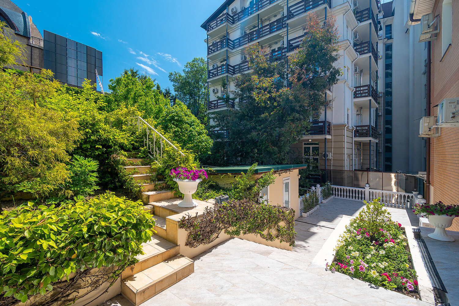 Фото Стадион