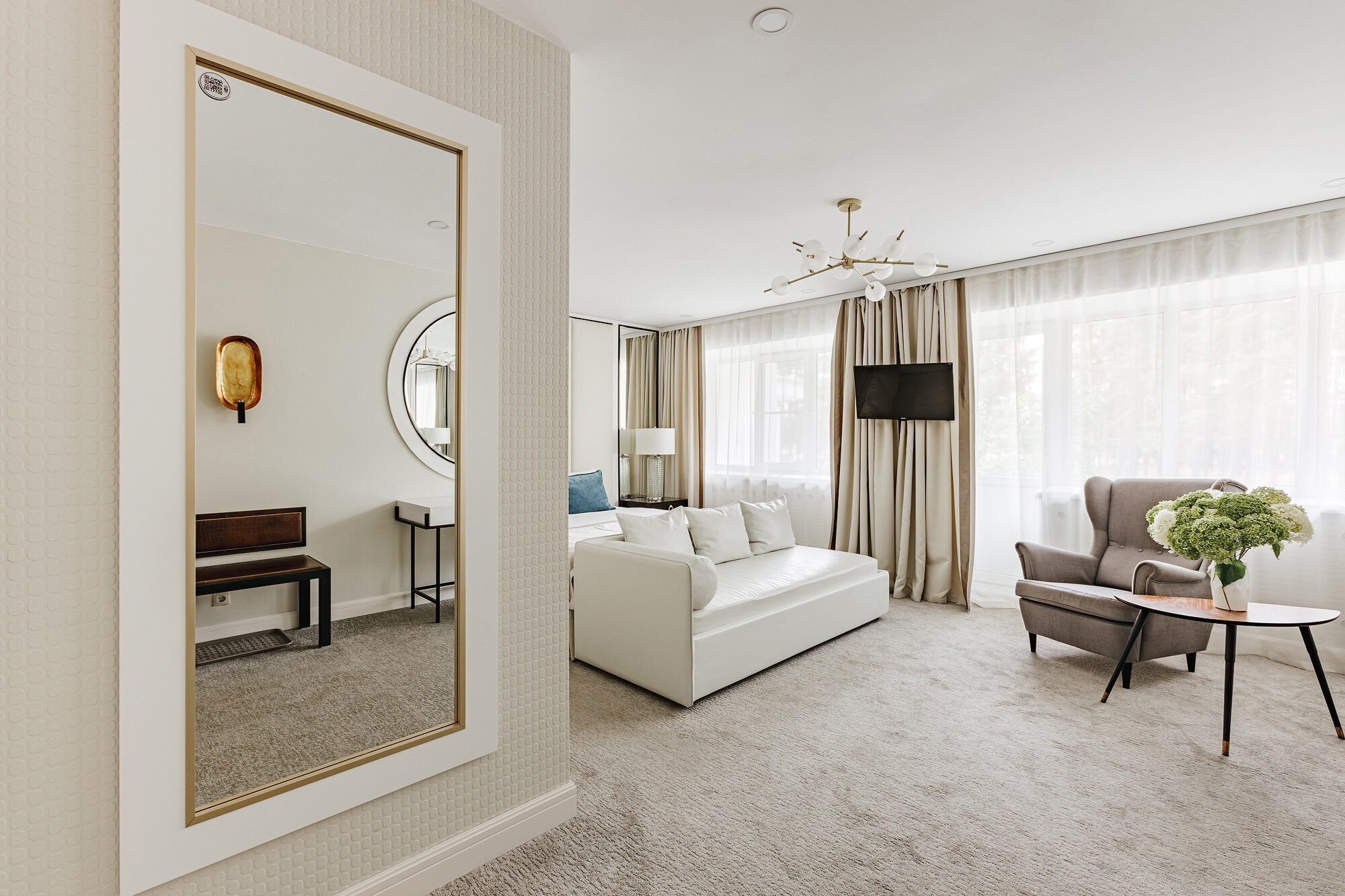 Фото Vania Rooms Hotel