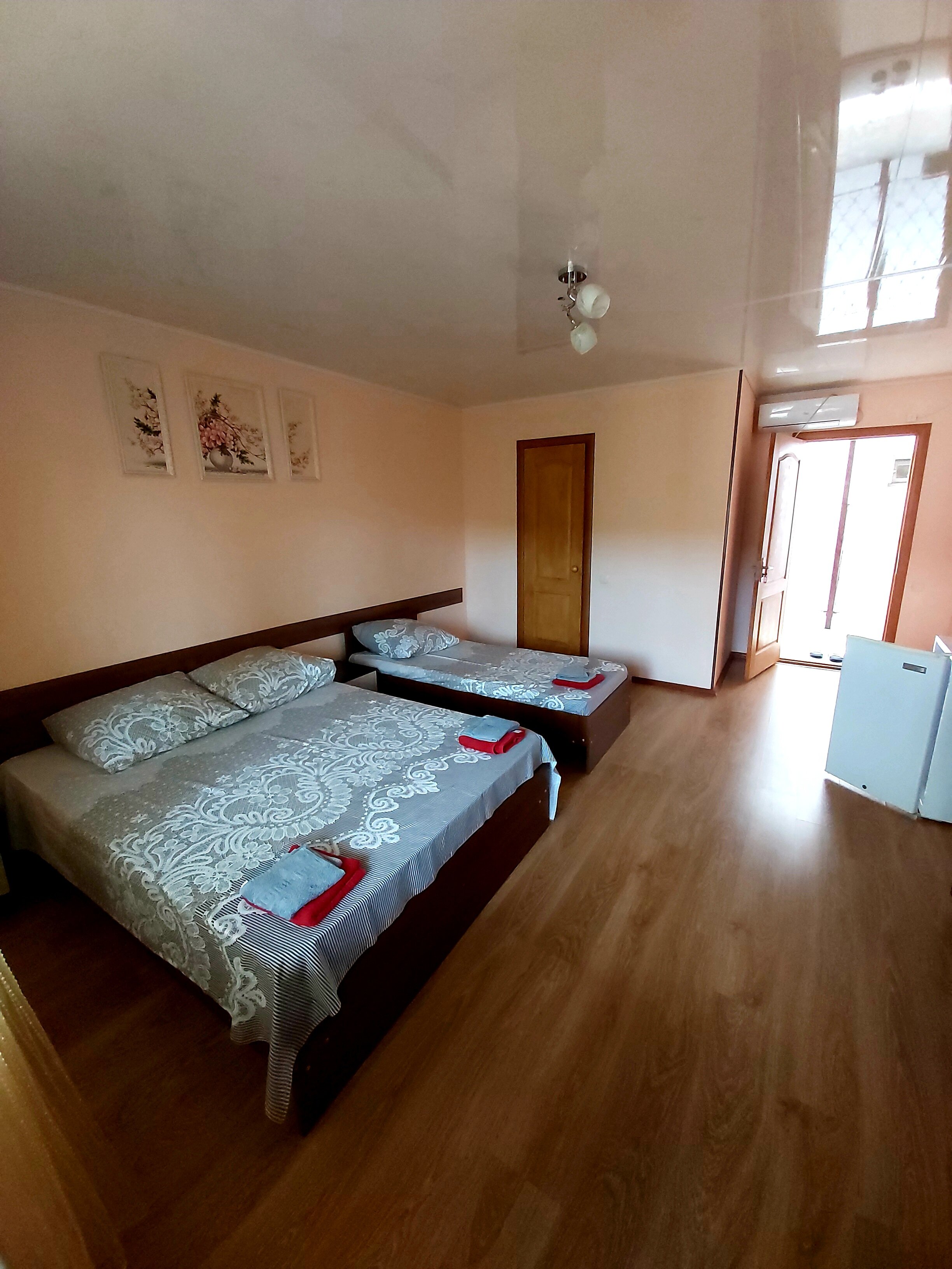 Фото Атмосфера