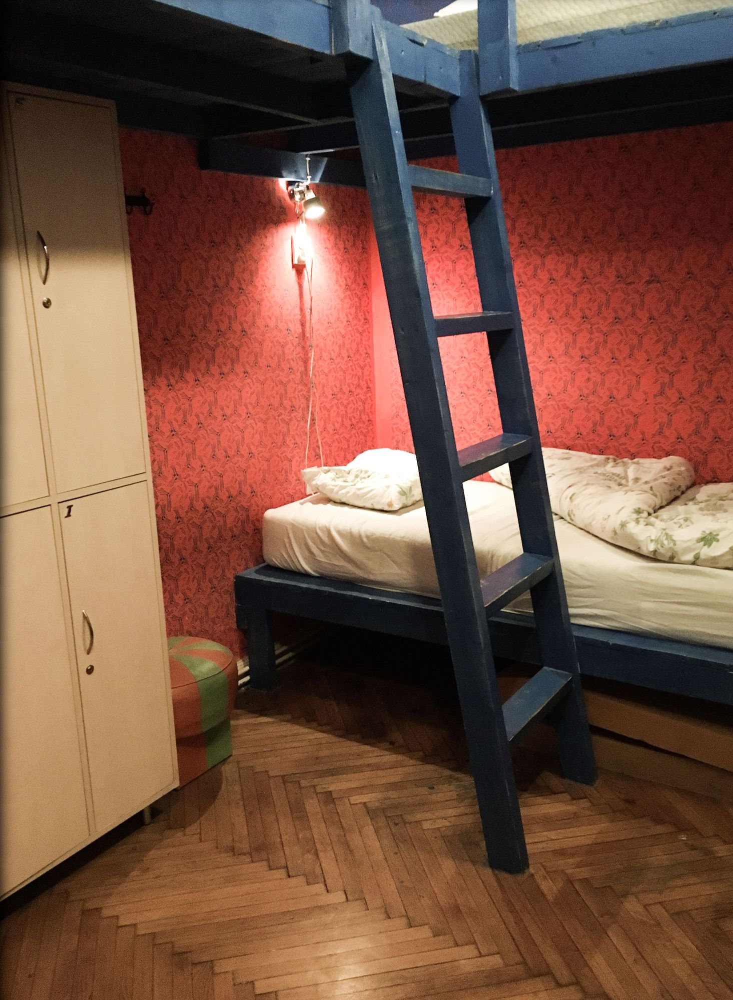 Фото Baroque Hostel 