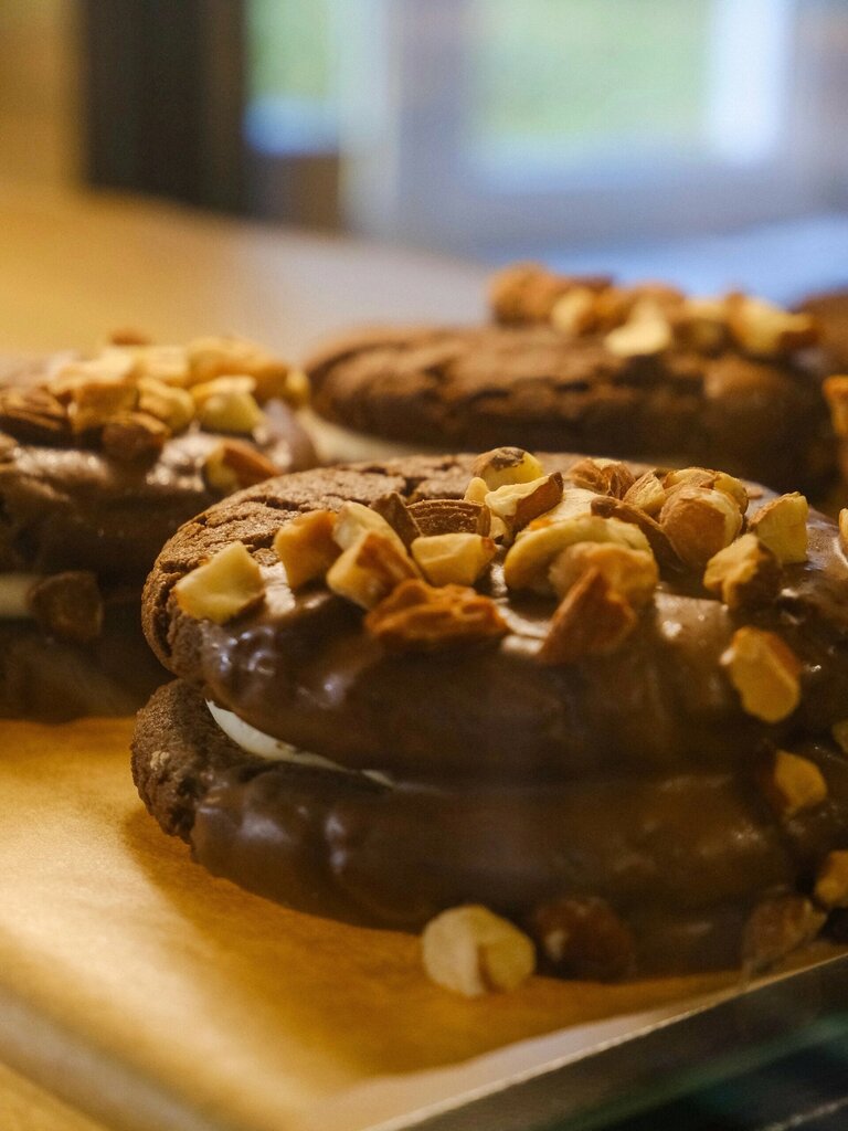 Confectionary Desertnaya, Kirovsk, photo