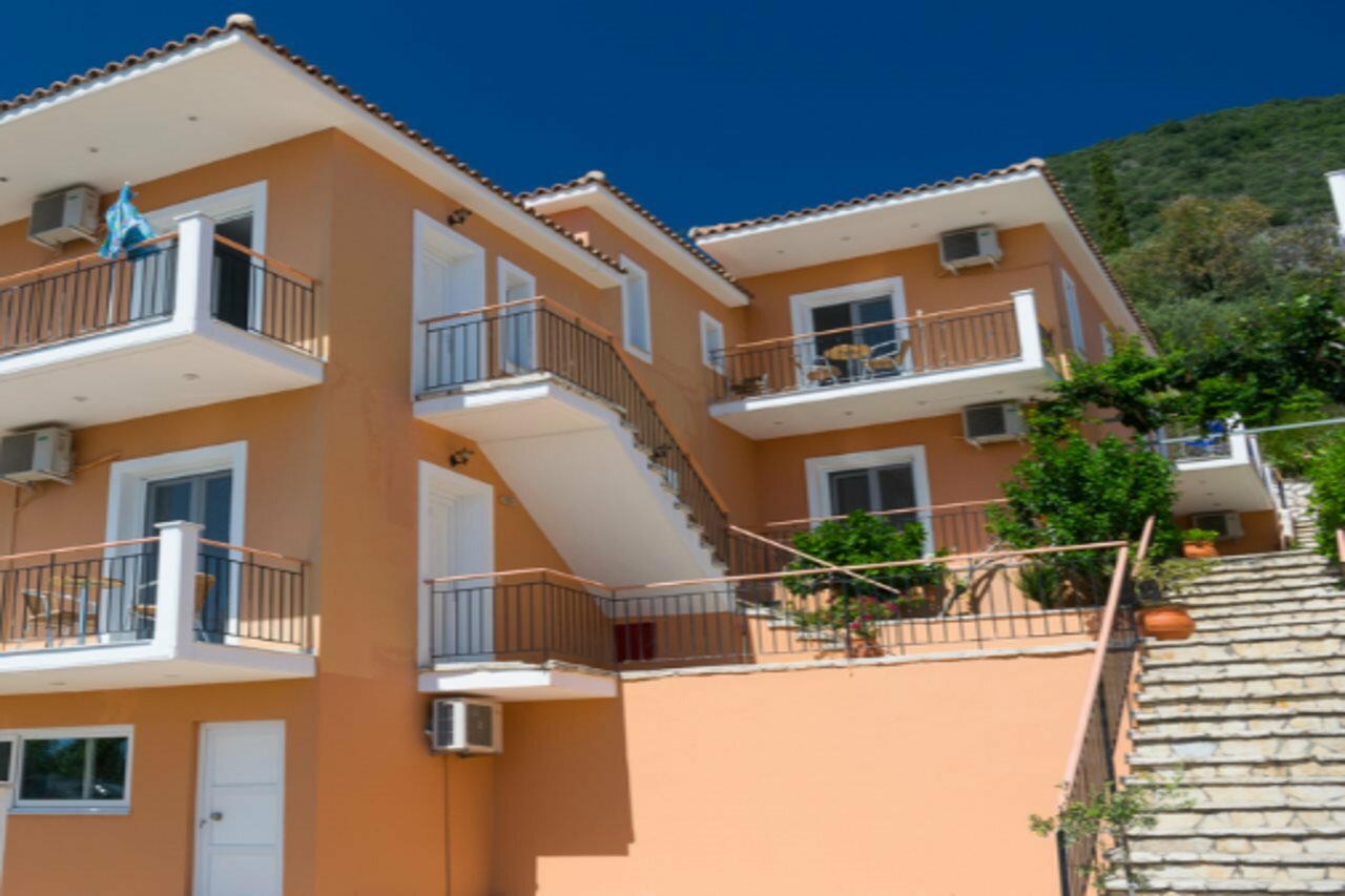 Фото San Lazzaro