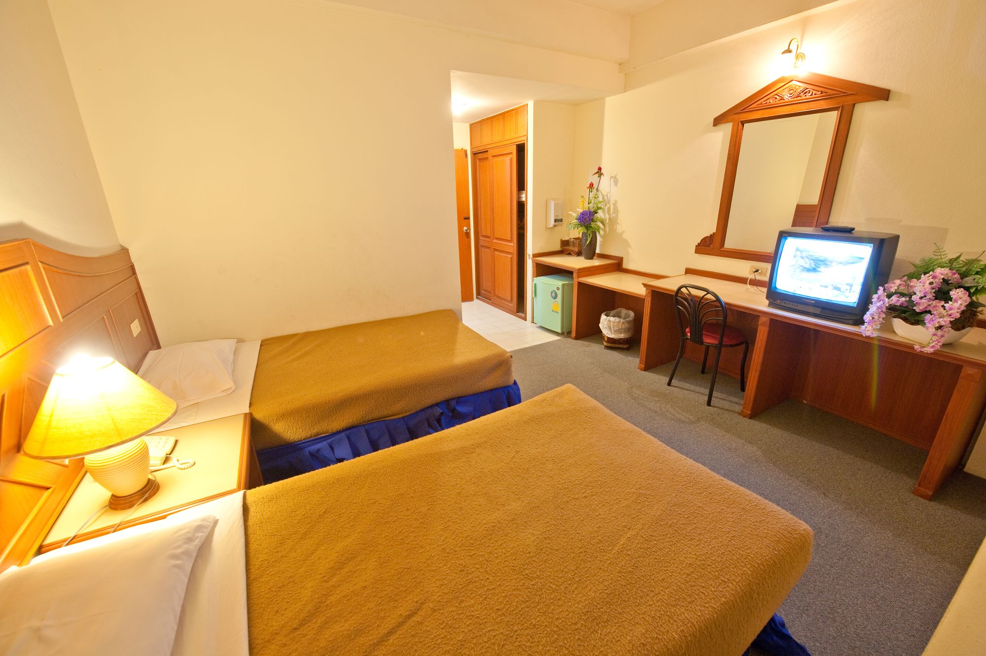 Фото Phayao Northern Lake Hotel