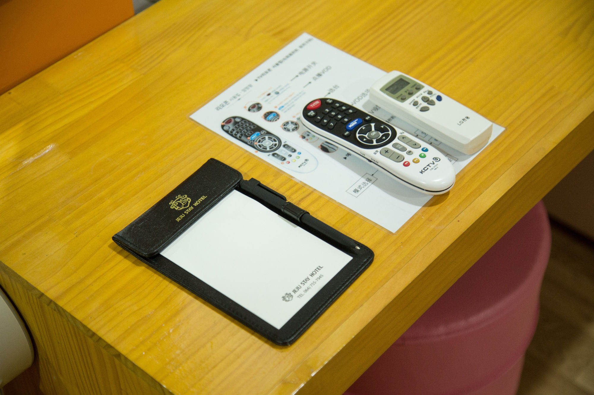 Фото Jeju Stay Hotel