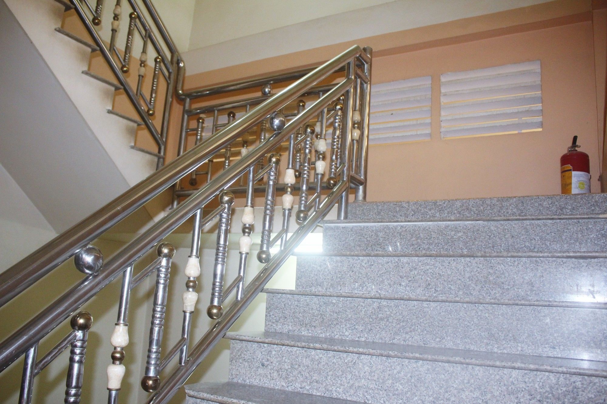 Фото Shang Hai Guest House
