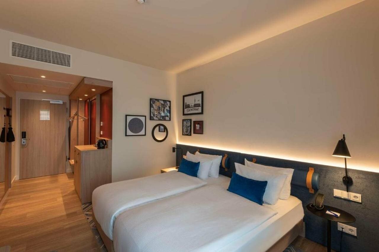 Фото Hampton by Hilton Vienna City West