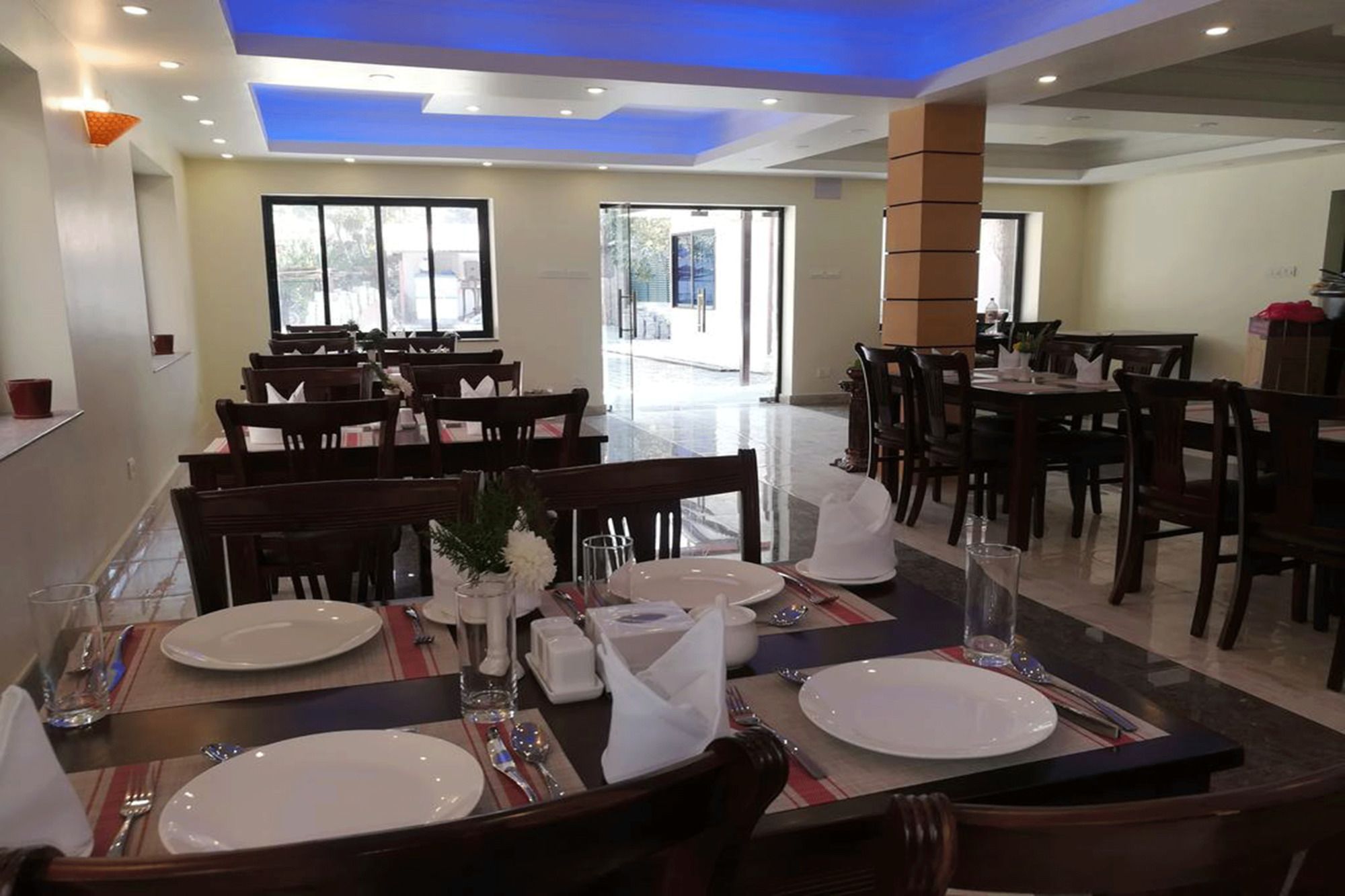 Фото Nepal Cottage Resort