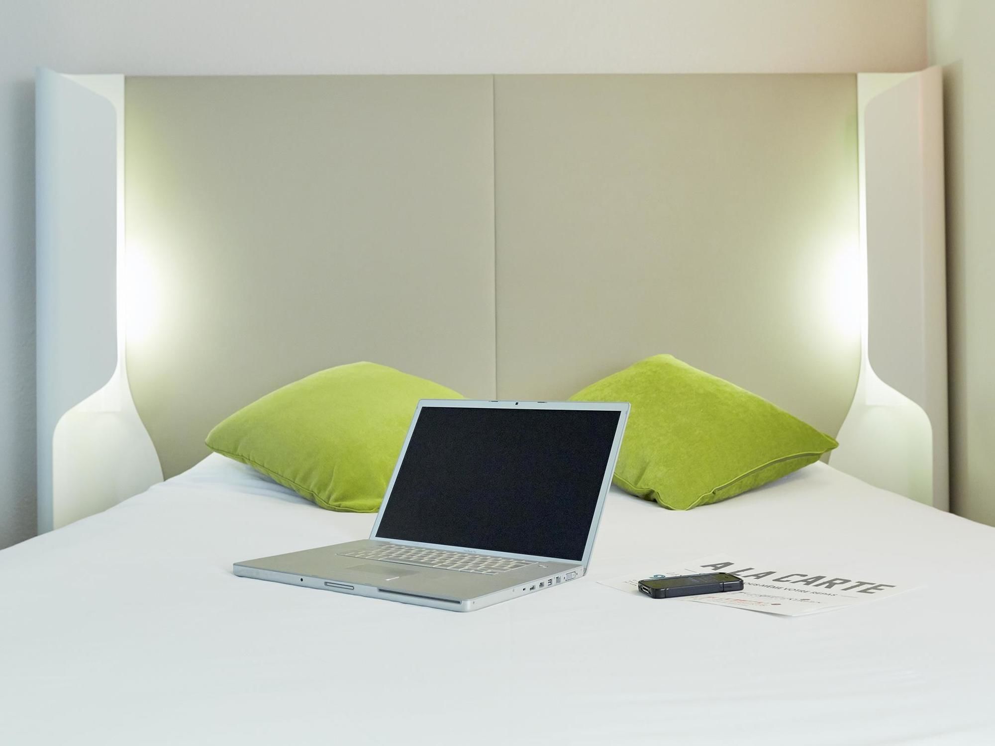 Фото Hotel Campanile Montesson - Le Vésinet