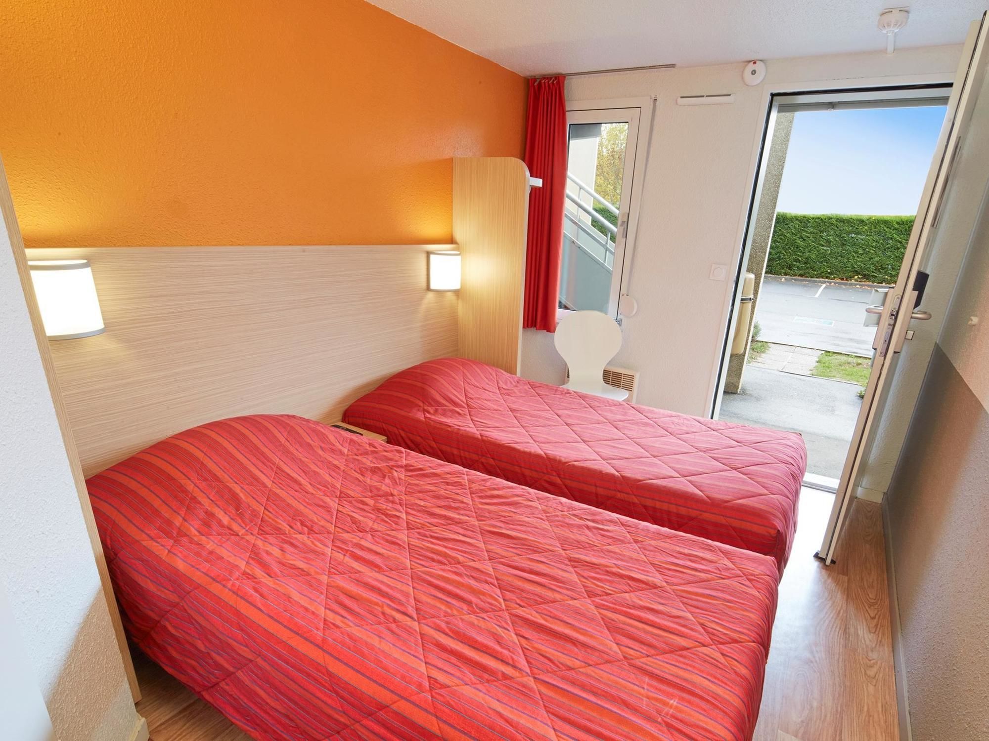 Фото Premiere Classe Blois Nord