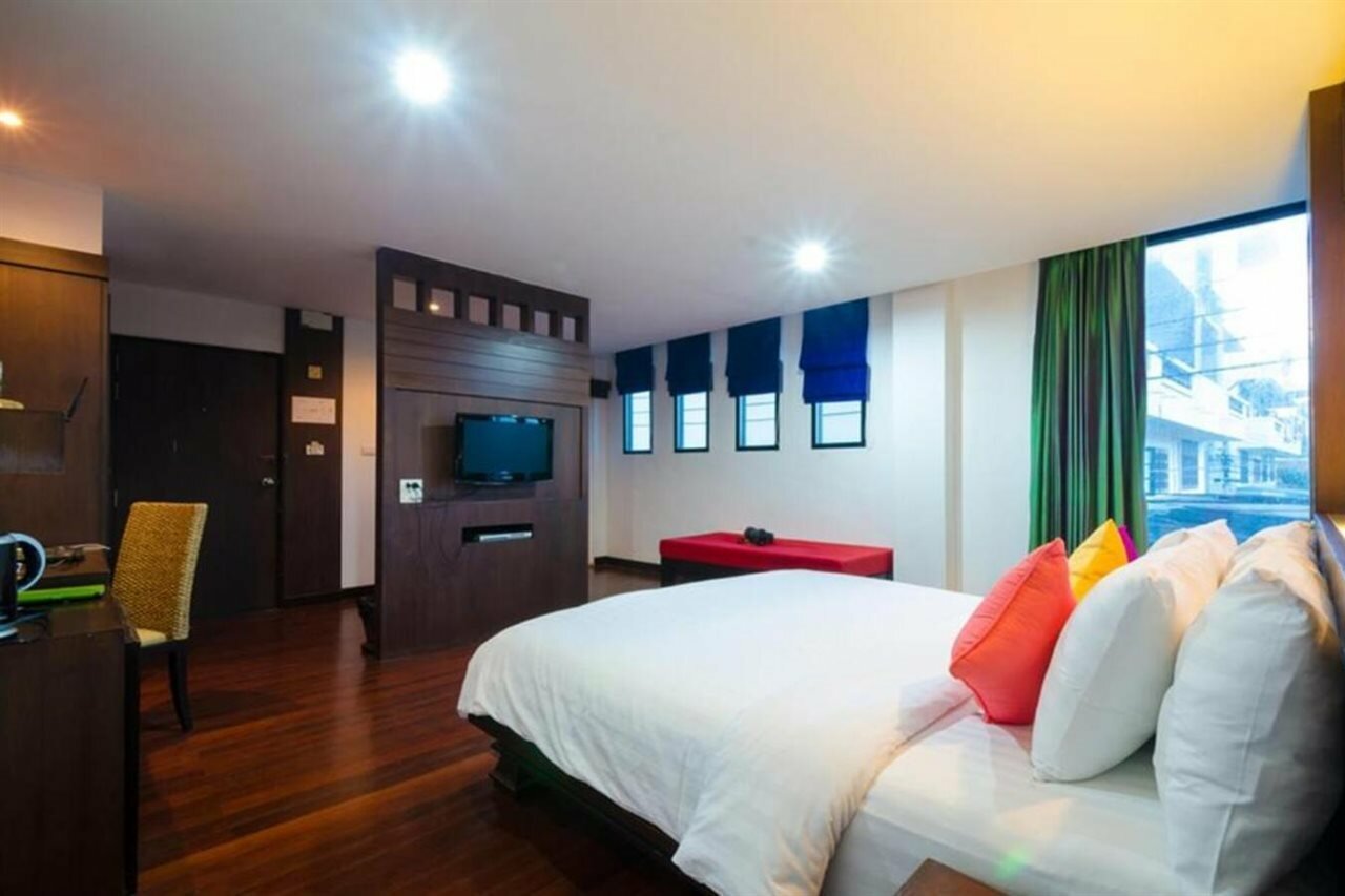 Фото отеля 2