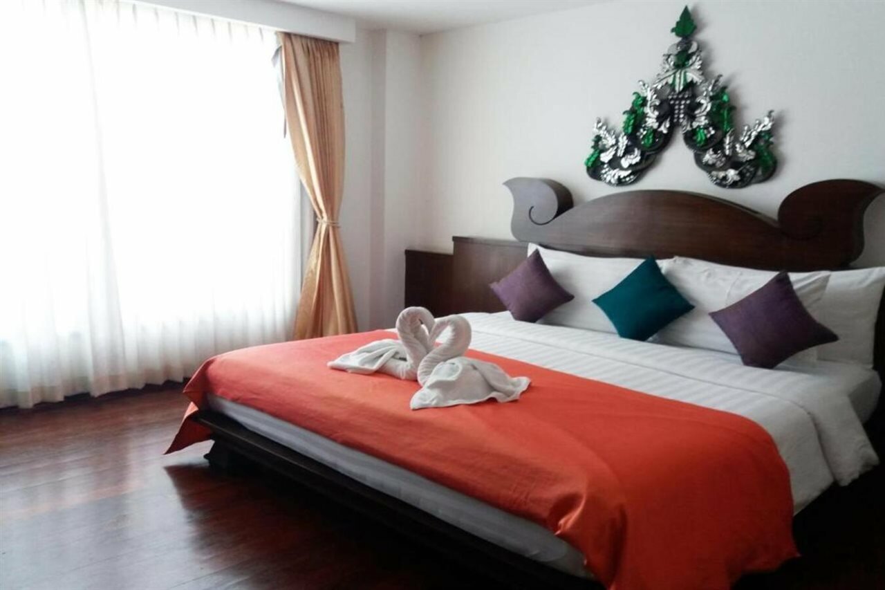 Фото Nicha Suite Hua Hin Hotel