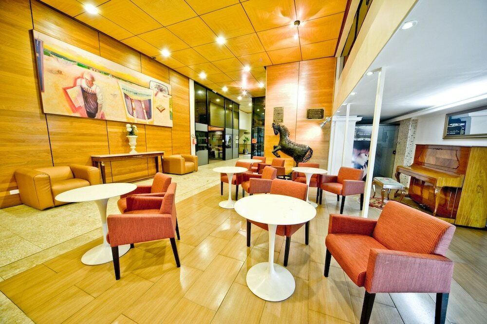 Фото Nacional Inn Curitiba Estação