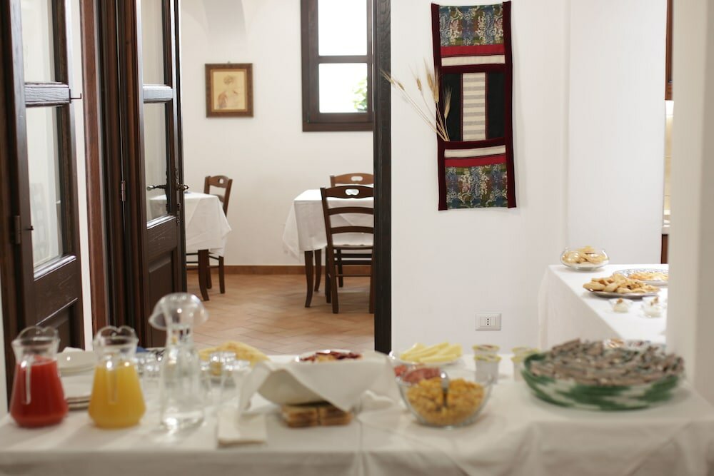 Фото Ghivine Albergo Diffuso