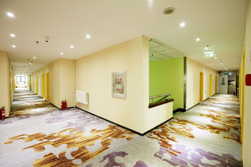 Фото Beijing Dongdan Hotel