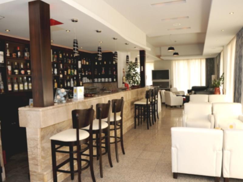 Фото Paritsa Hotel