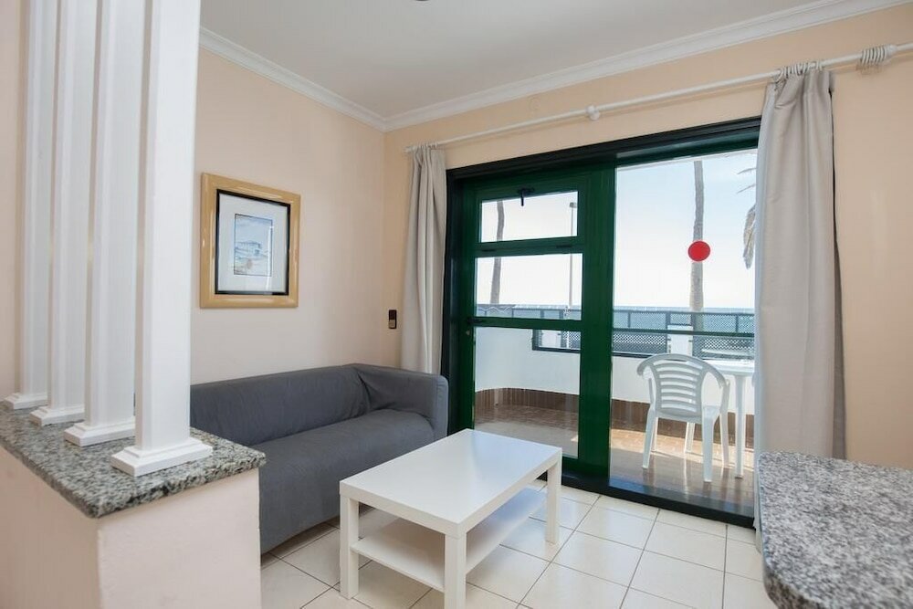 Фото Apartamentos Olympia